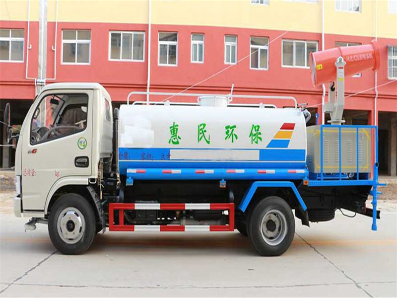 不上牌灑水車價格及其在專用汽車消防領域中的應用